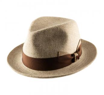 Chapeau beige Michael C