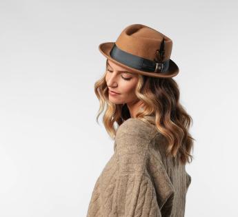 Petit chapeau jazzy Léo